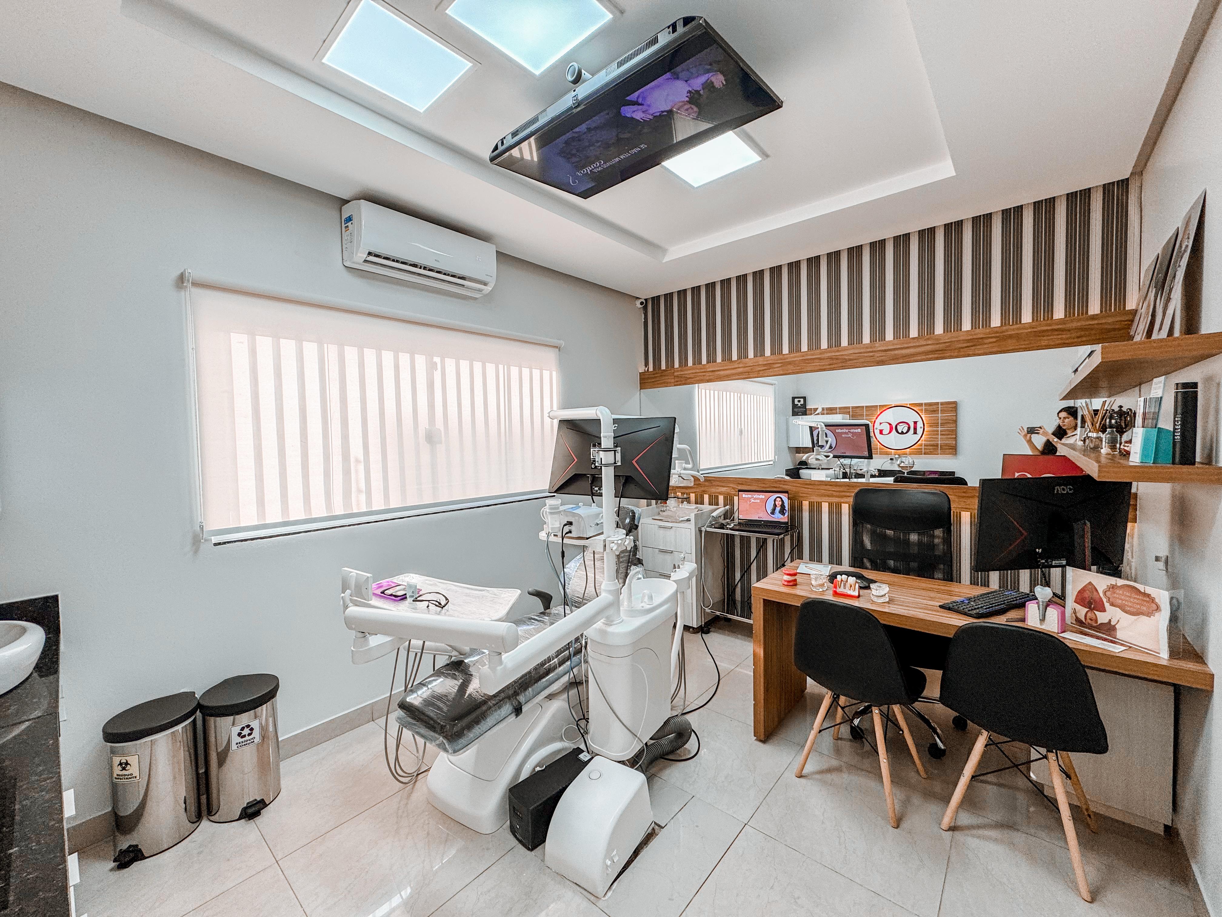 Sala de atendimento clínico do Instituto Odontológico Garavelo